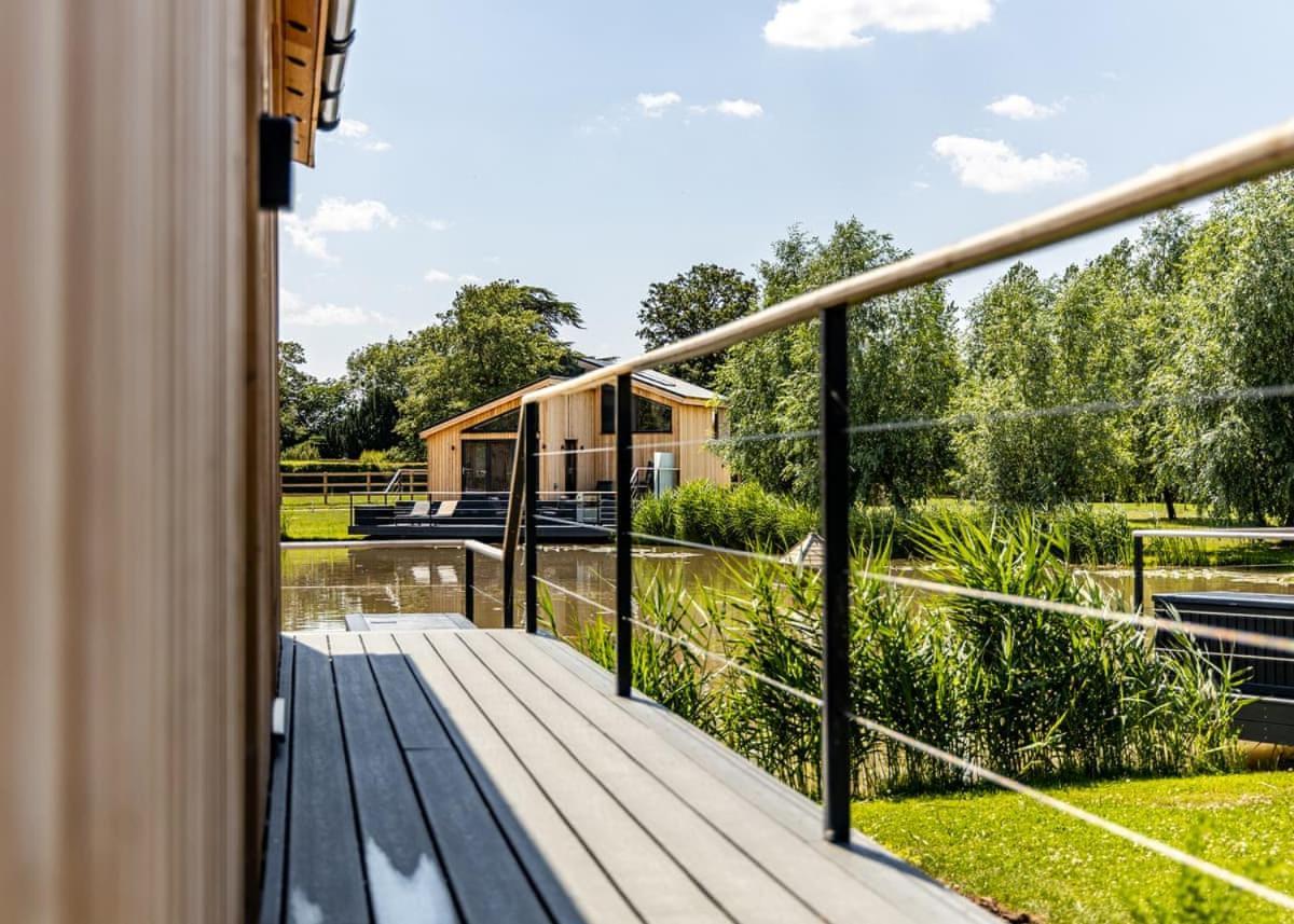 Woad Mill Lakeside Lodges Boston Exteriér fotografie