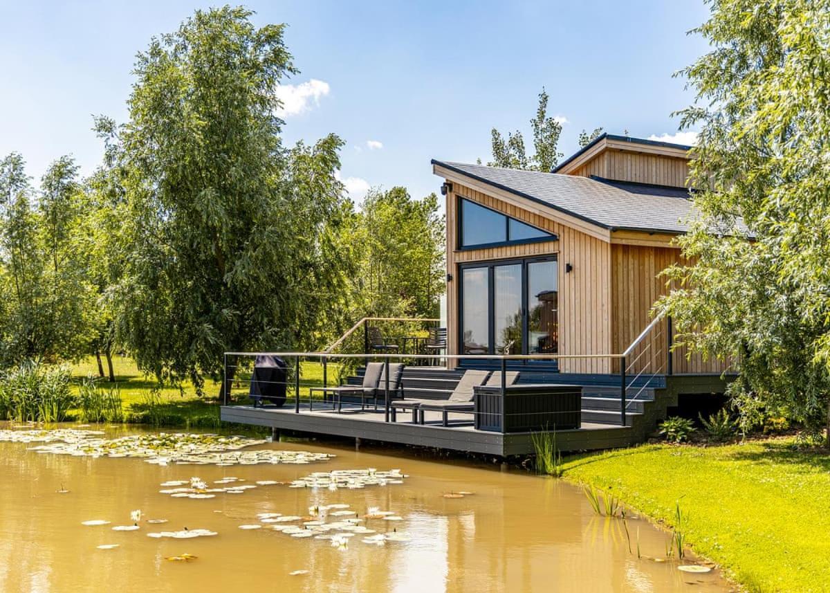 Woad Mill Lakeside Lodges Boston Exteriér fotografie